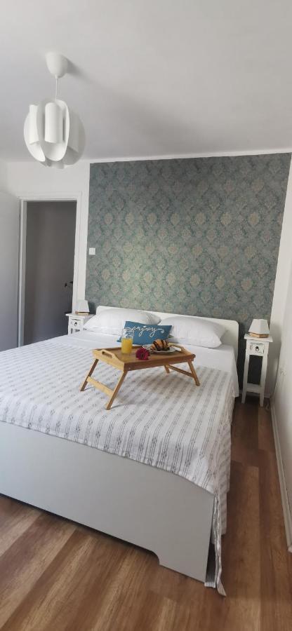 Vacation Home Kovachnica Vrbnik Bagian luar foto